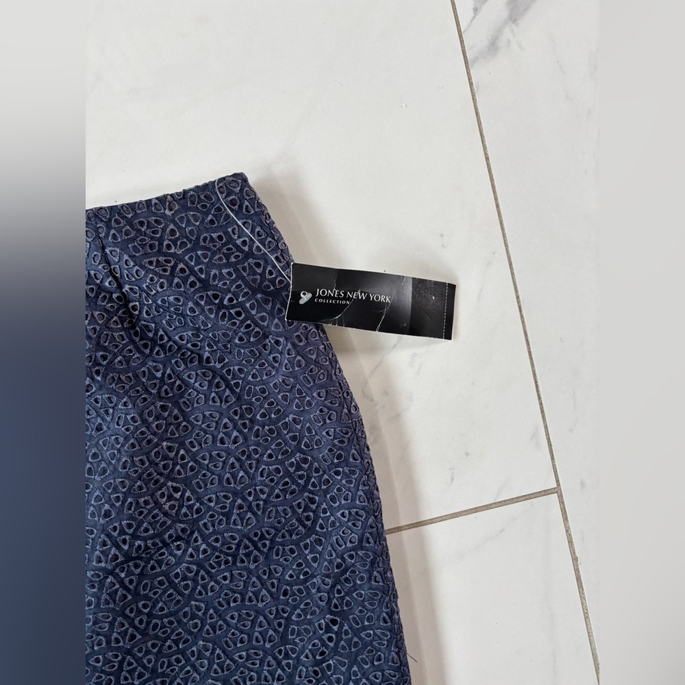 Jones New York Dark Blue Patterned Pencil Skirt - Picture 3 of 8